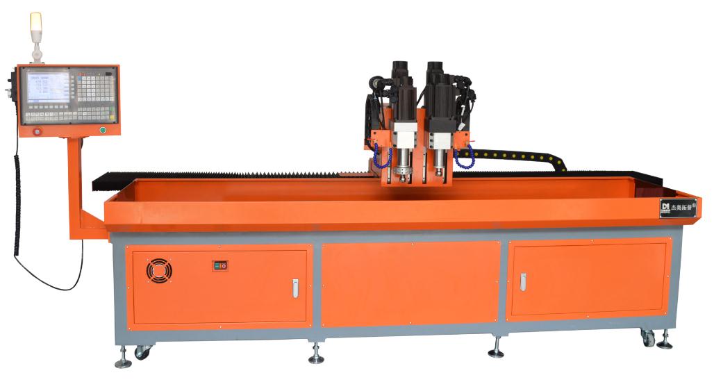 熱熔鉆孔攻牙機的熱機程序是什么？