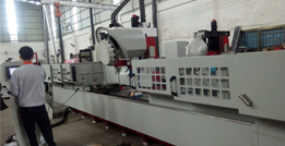 如何測試數控鉆孔機？